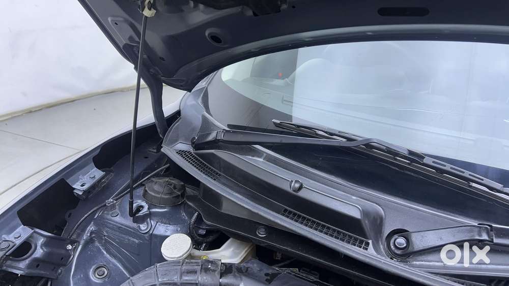 Maruti Suzuki Swift Vvt Vxi, 2022, Petrol