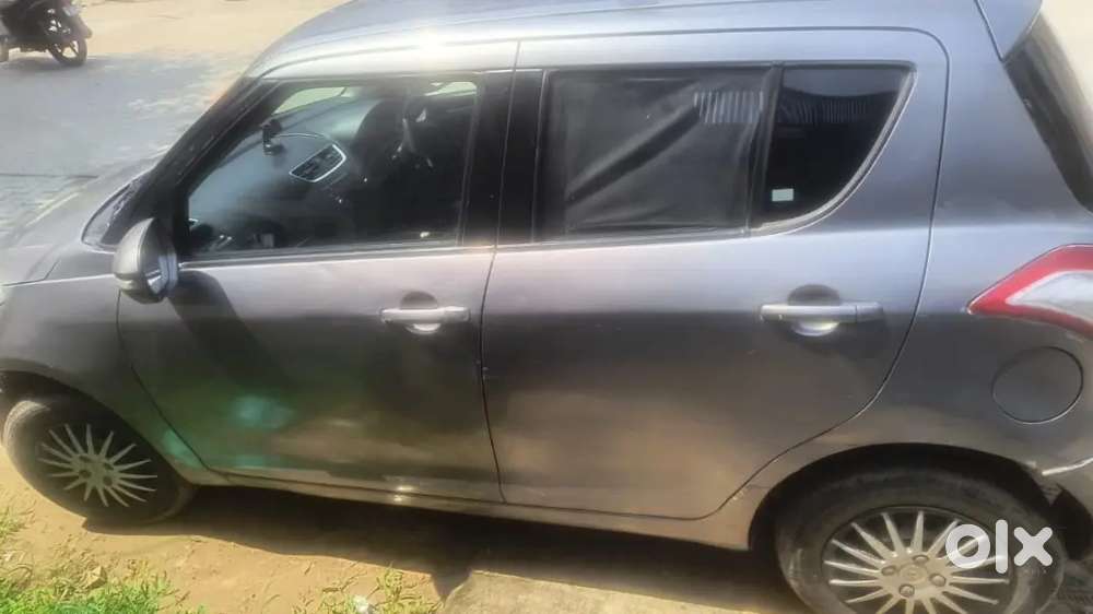Maruti Suzuki Swift Vdi 2012..valid Up To November 2027