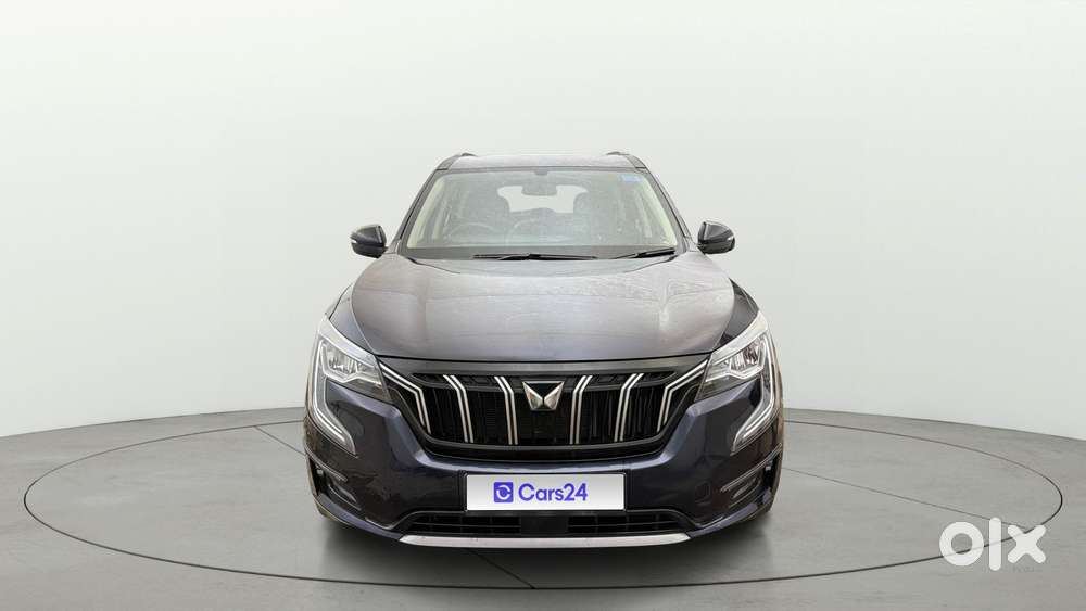 Mahindra Xuv700 2.0 Ax 5 Petrol At Str, 2023, Petrol