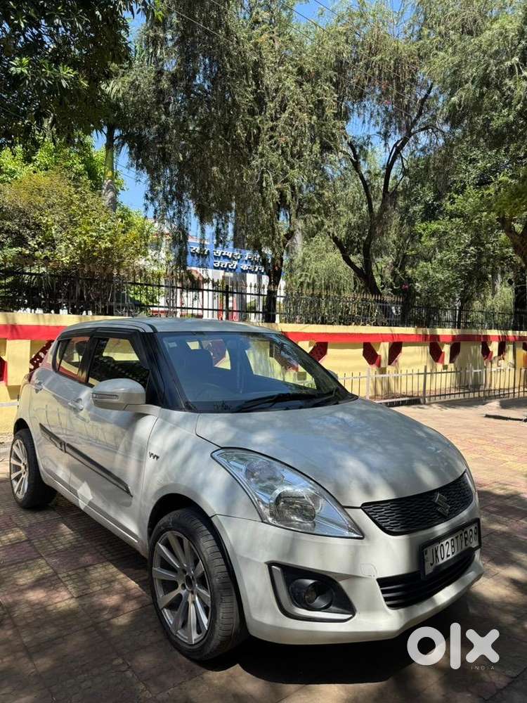 Maruti Suzuki Swift 2017 Petrol 63000 Km Driven