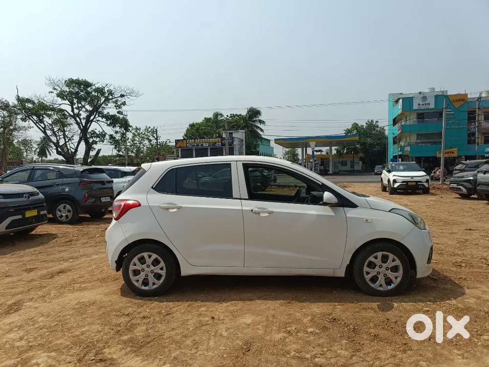 Hyundai Grand I10 2014 Diesel 94251 Km Driven