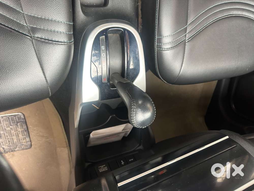 Honda Jazz 1.2v Cvt(i Vtec) Single Hand Driven Car With Less Milage.
