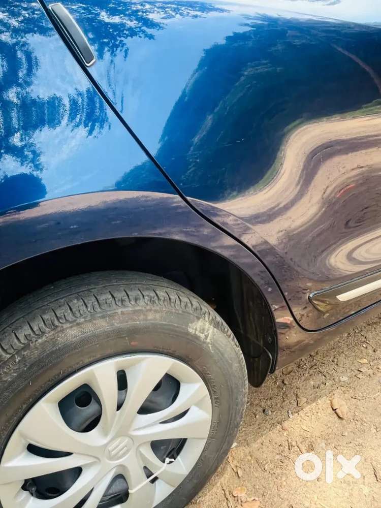 Maruti Suzuki Swift 2023 Petrol 35000 Km Driven