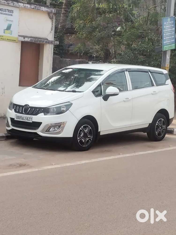 Mahindra Marazzo Diesel 2019 Car