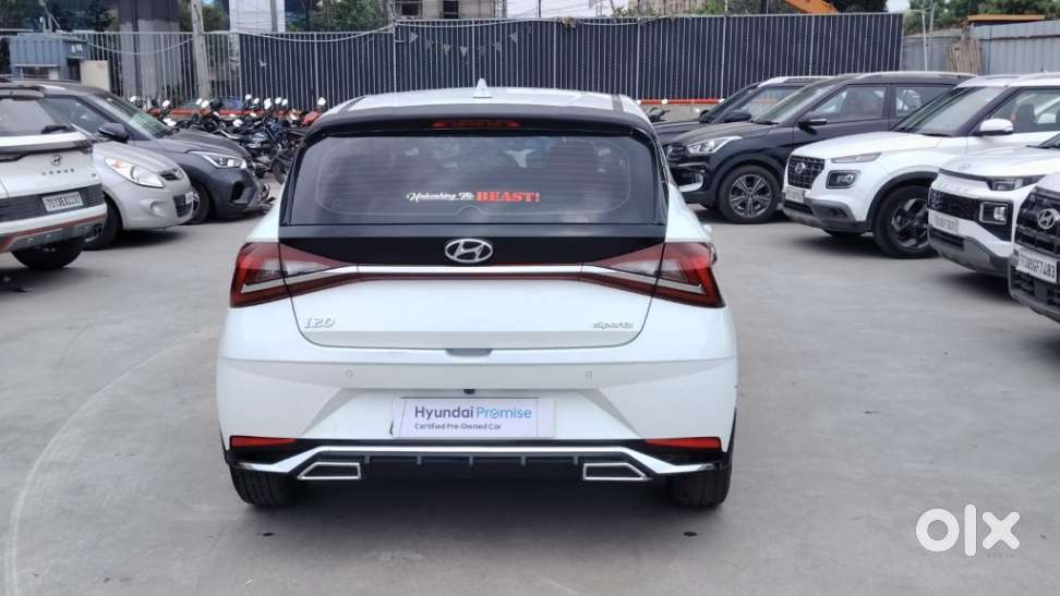 Hyundai I20 Sportz 1.2 Ivt, 2023, Petrol