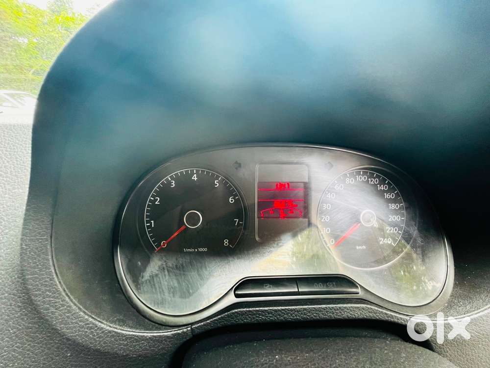 Volkswagen Polo Petrol 2010