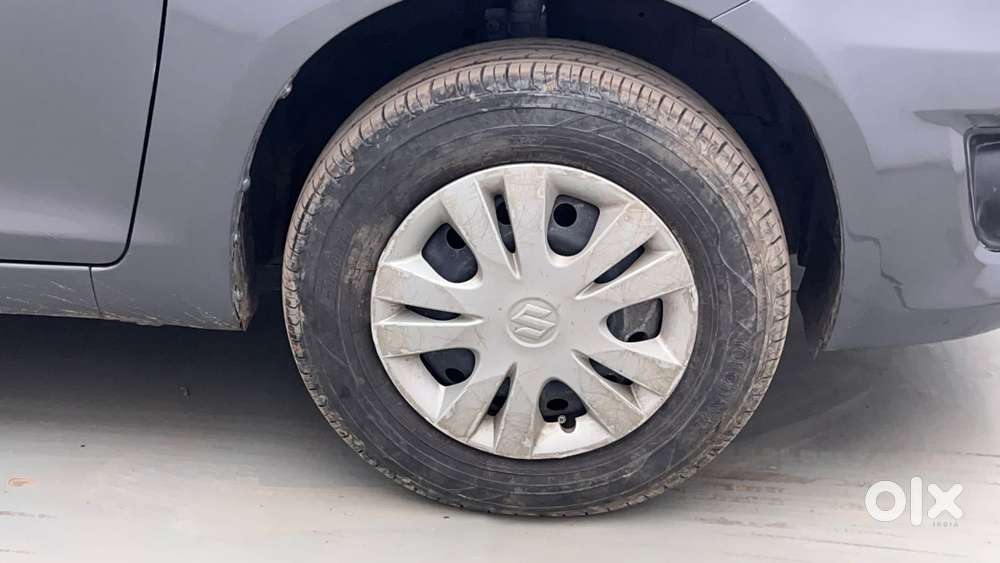 Maruti Suzuki Swift Dzire 1.3 Vxi, 2014, Petrol