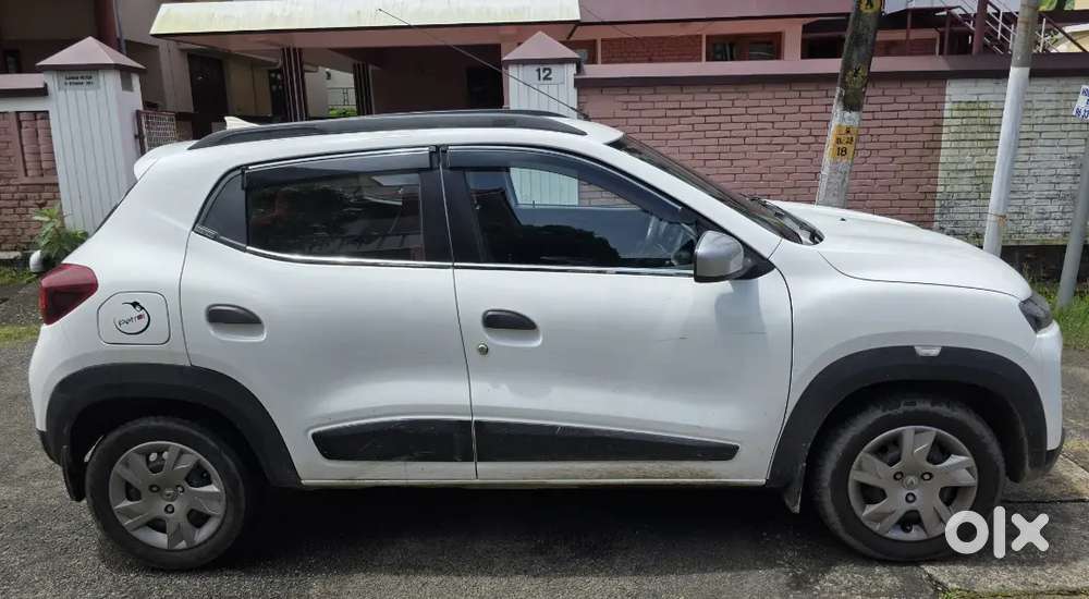 Renault Kwid Rxt 2021 Automatic Less Running Km