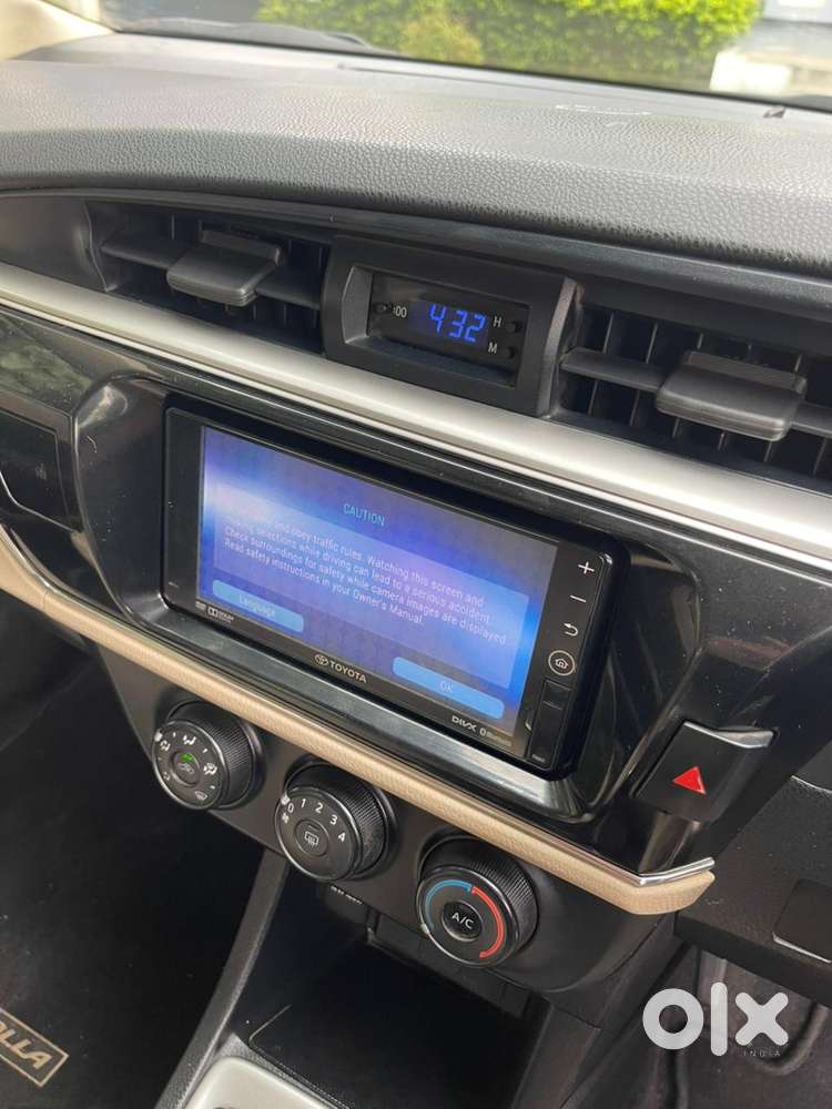 Toyota Corolla Altis J, 2016, Petrol