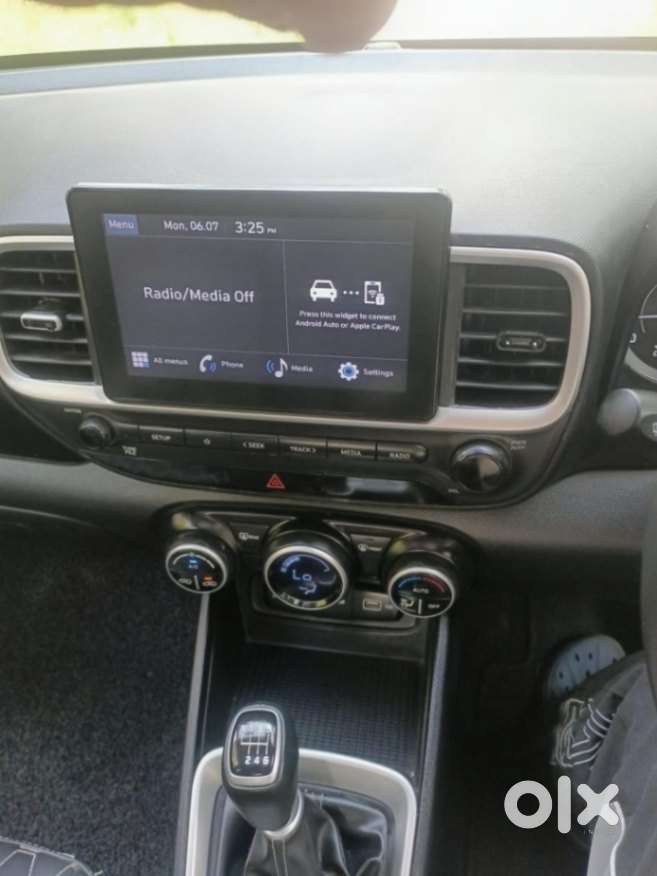 Hyundai Venue 1.0 S Turbo Imt, 2022, Petrol