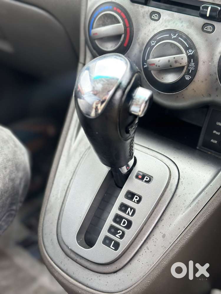 Hyundai I10 Sportz At, 2013, Petrol