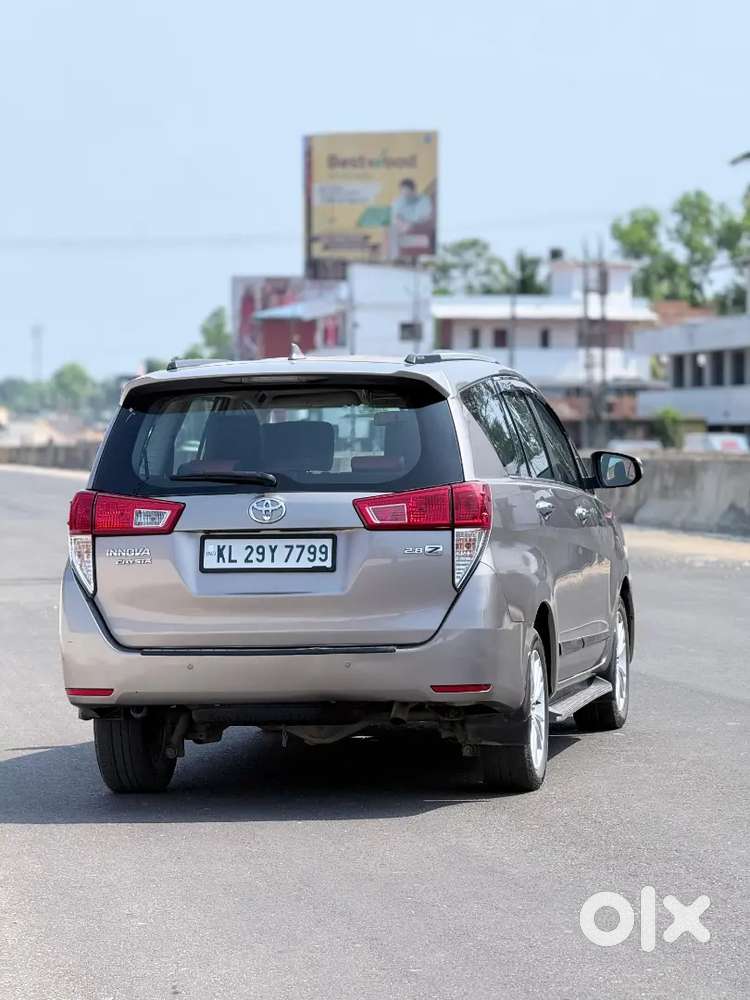 Innova Crysta 2.8 Z Automatic