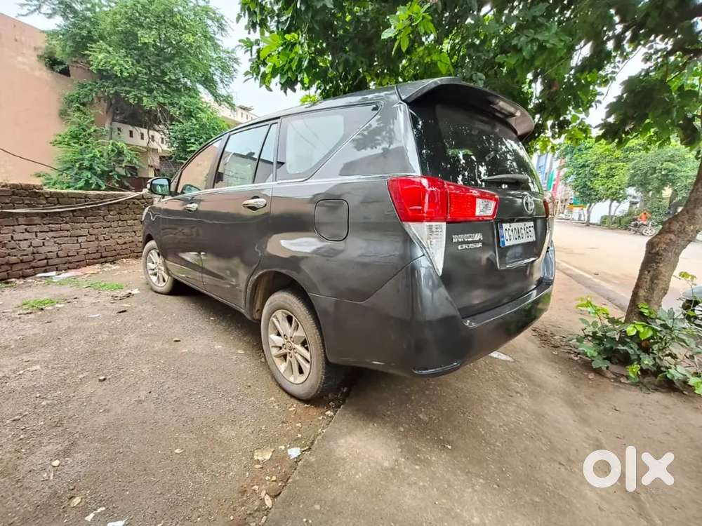 Toyota Innova Crysta 2017 Diesel 115000 Km Driven