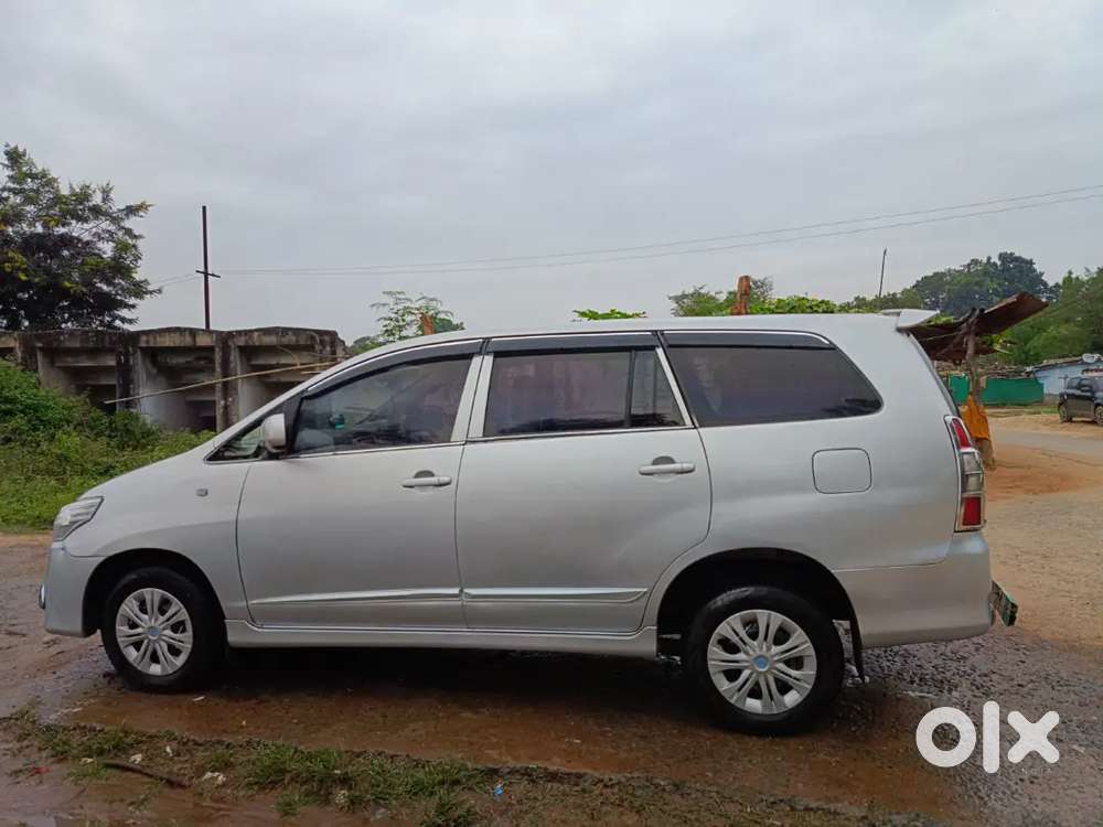 Toyota Innova 2012 Diesel