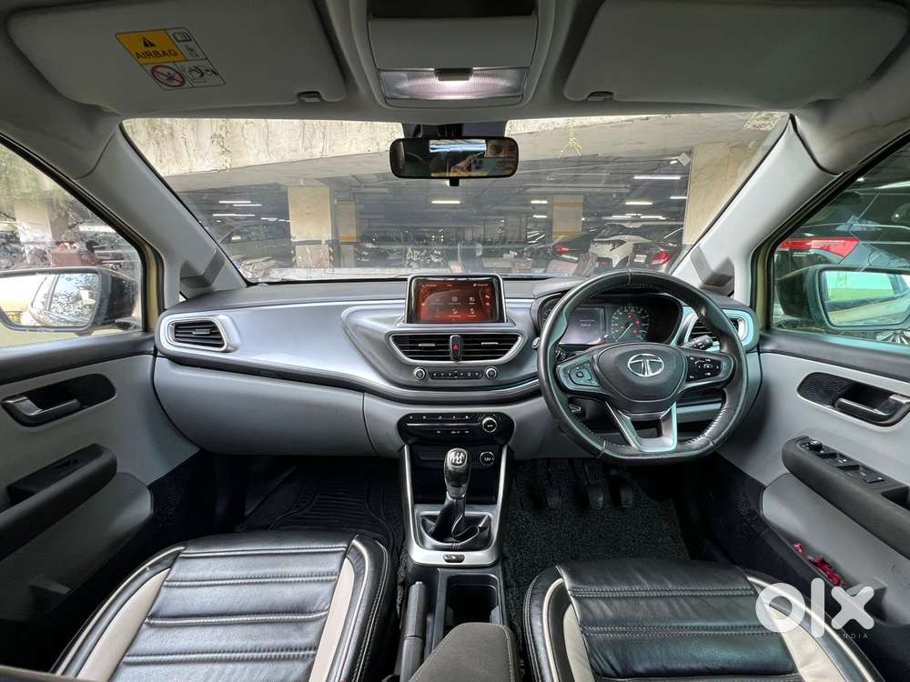 Tata Altroz Xz, 2022, Petrol