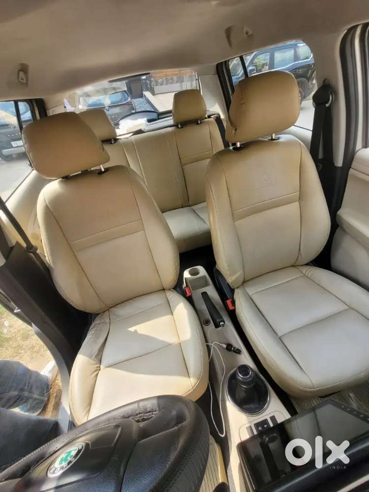 Skoda Fabia 1.2 Plus 2011 Manual