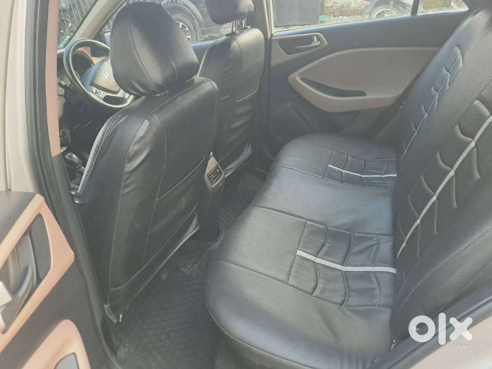 Hyundai I20 Sportz 1.2 Vtvt, 2015, Petrol