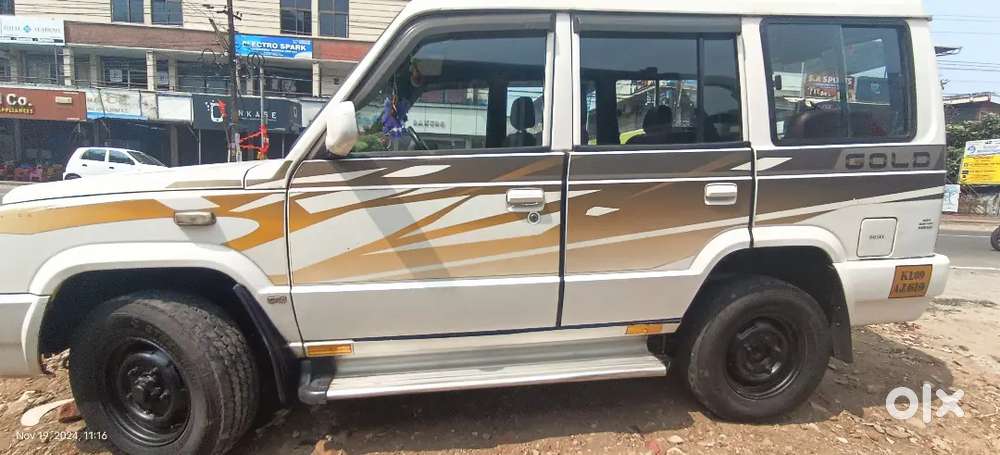 Tata Sumo Gold 2015 Diesel 230000 Km Driven
