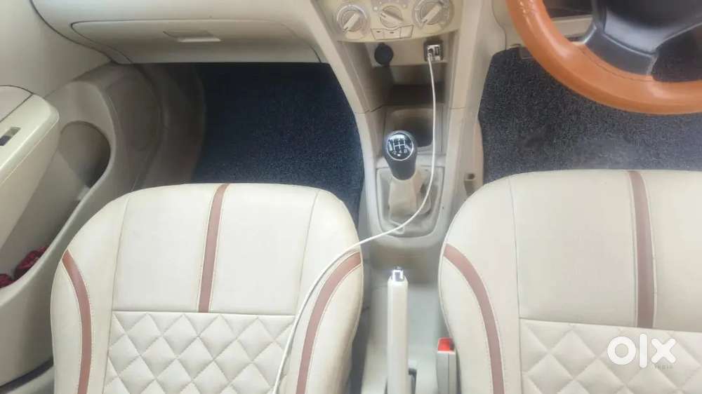 Maruti Suzuki Dzire 1.2 2016