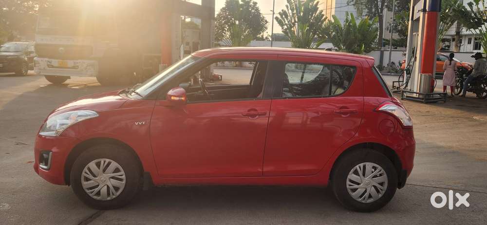 Maruti Suzuki Swift Vxi, 2015, Petrol