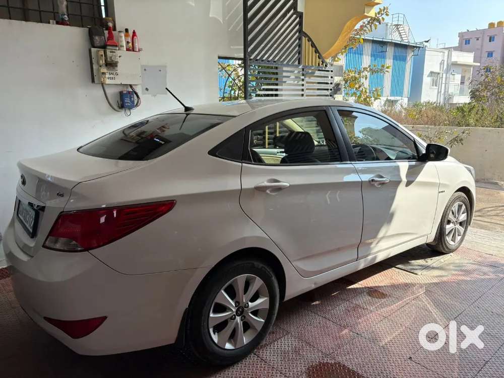 Hyundai Verna 2016 Petrol 64000 Km Driven.
