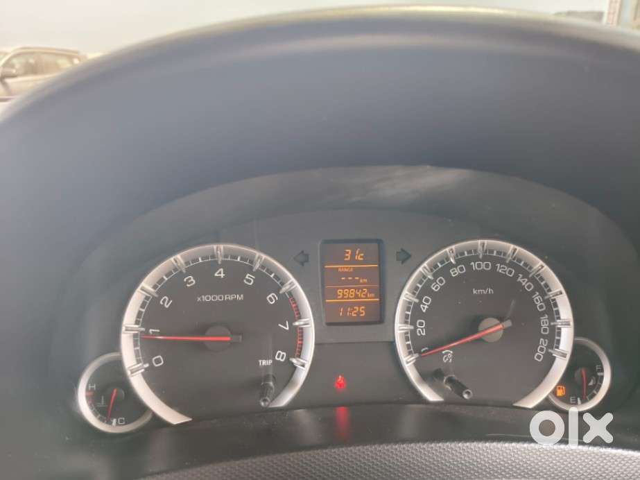 Maruti Suzuki Swift Zxi, 2012, Petrol