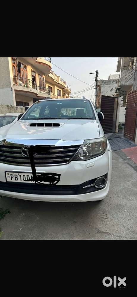 Toyota Fortuner Diesel 2013