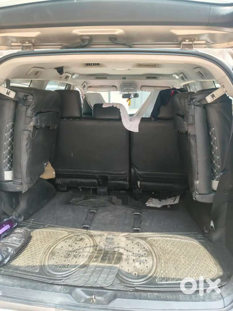 Toyota Innova Crysta 2016 Petrol 240200 Km Driven