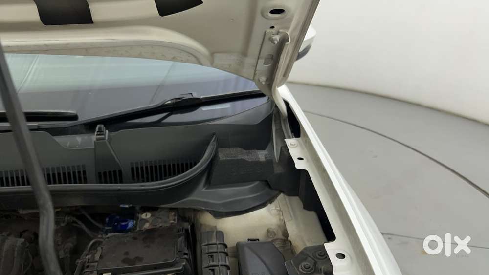 Volkswagen Taigun Topline 1.0 Tsi At (electric Seats), 2022, Petrol