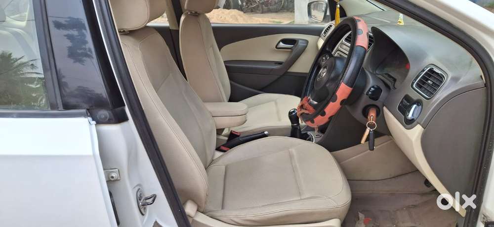 Volkswagen Vento 2010-2013 Petrol Highline, 2014, Petrol
