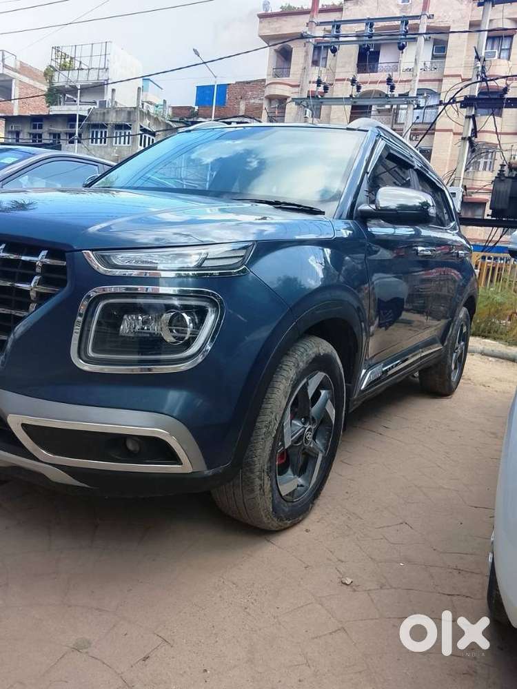 Hyundai Venue Sx (o) Mt 1.5 Diesel, 2021, Diesel