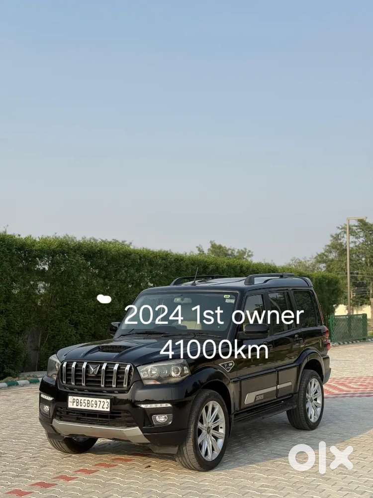 Mahindra Scorpio Classic 2024 - Diesel Manual