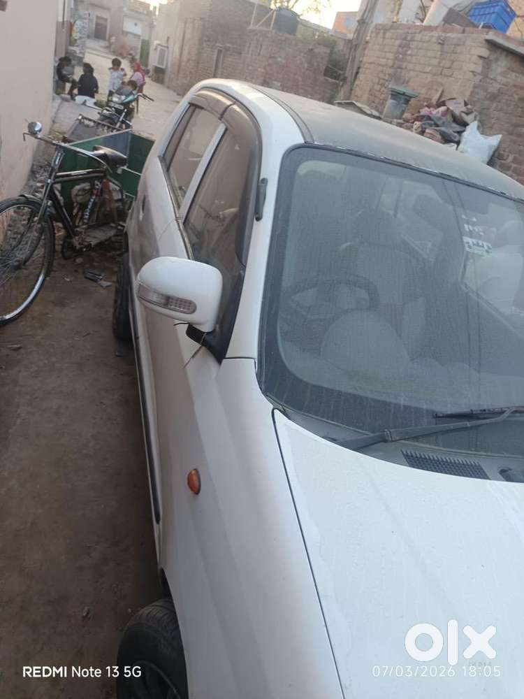 Hyundai Car 2009 Odometer 50000