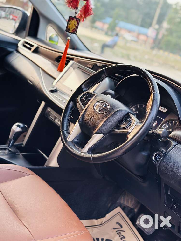 Toyota Innova Crysta 2.8z Automatic, 2018, Diesel
