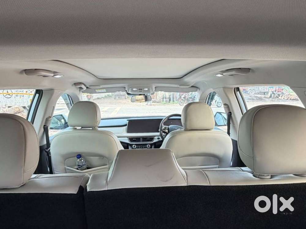 Mahindra Xuv700 2.2 Ax 7 Diesel At Str Awd, 2024, Diesel