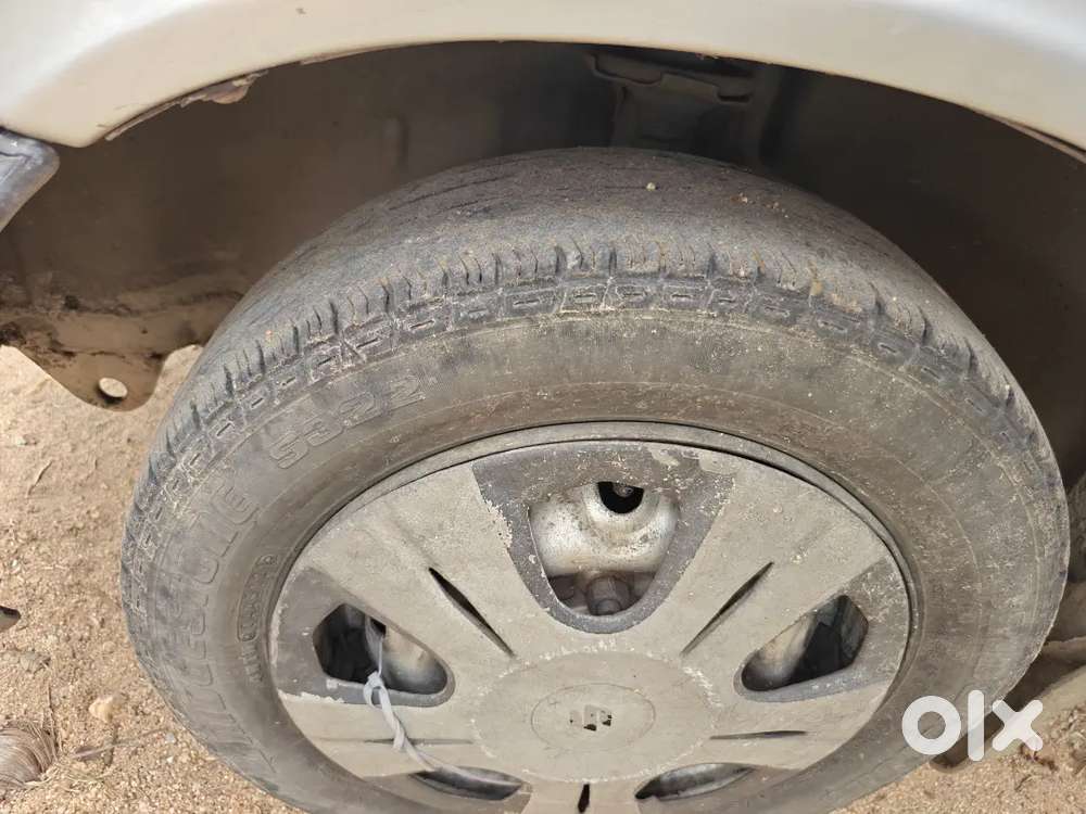 Maruti Suzuki 800 Petrol Manual 2005