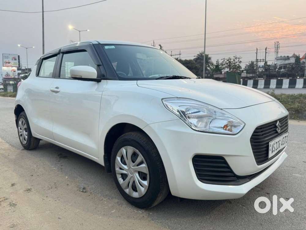 Maruti Suzuki Swift Amt Vxi, 2020, Petrol