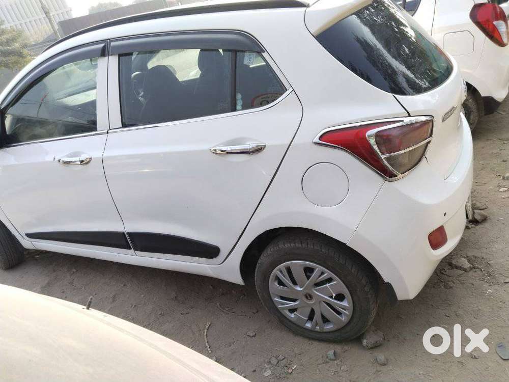 Hyundai Grand I10 2013-2016 Sportz Edition, 2017, Petrol