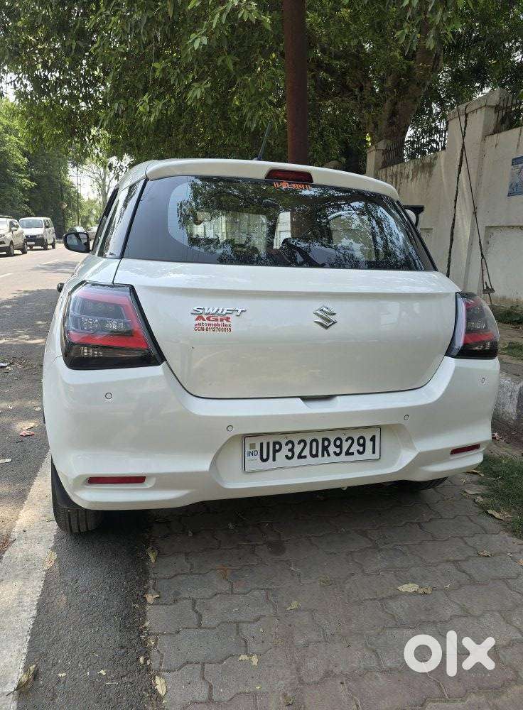 Maruti Suzuki Swift 1.2 Lxi (o), 2025, Petrol