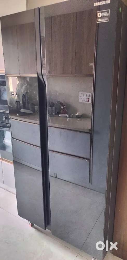 604 litre Side by Side Glass Front Digital Compressor Samsung Fridge