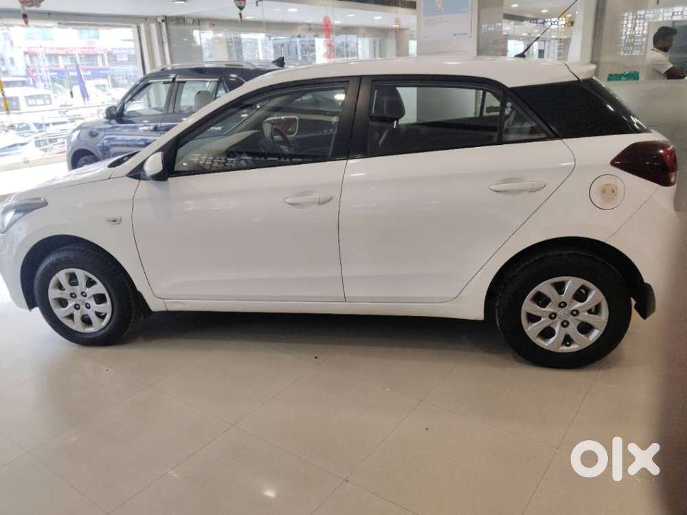 Hyundai Elite I20 [2018-2020] 1.2 Magna Executive Cvt, 2018, Petrol