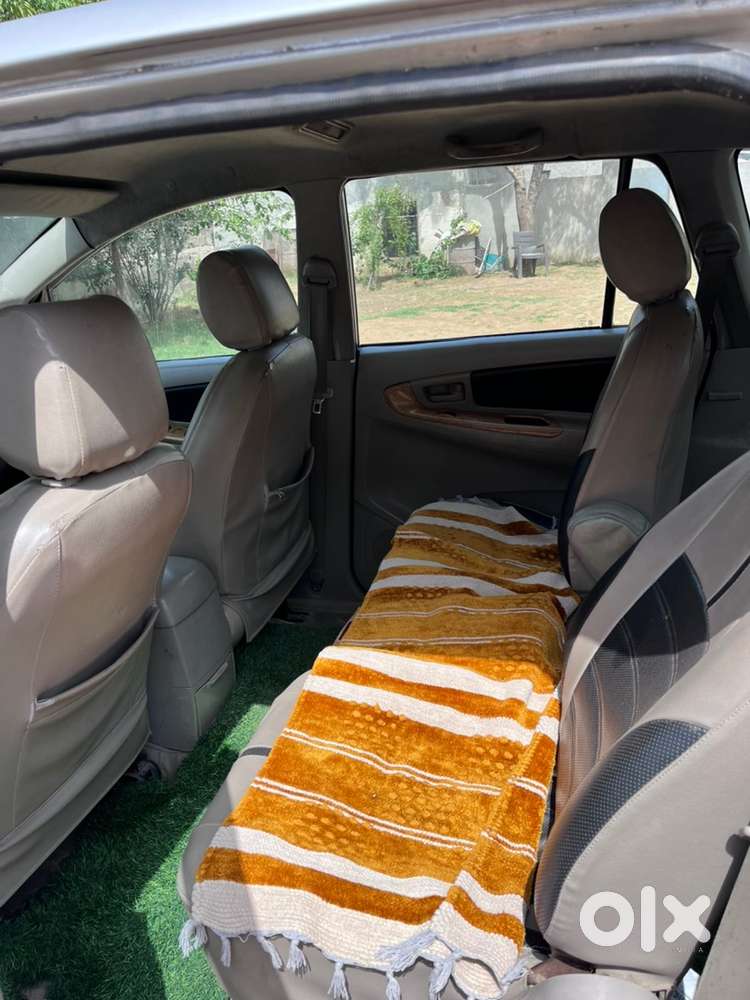 Toyota Innova 2.5 G 2009