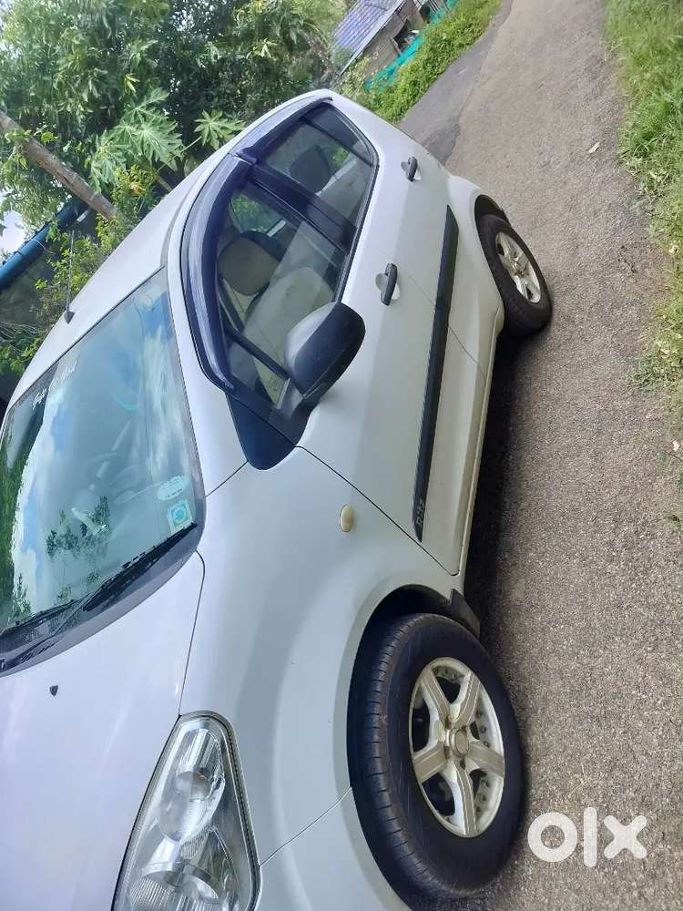 Maruti Suzuki Ritz 2010 Petrol 89500 Km Driven