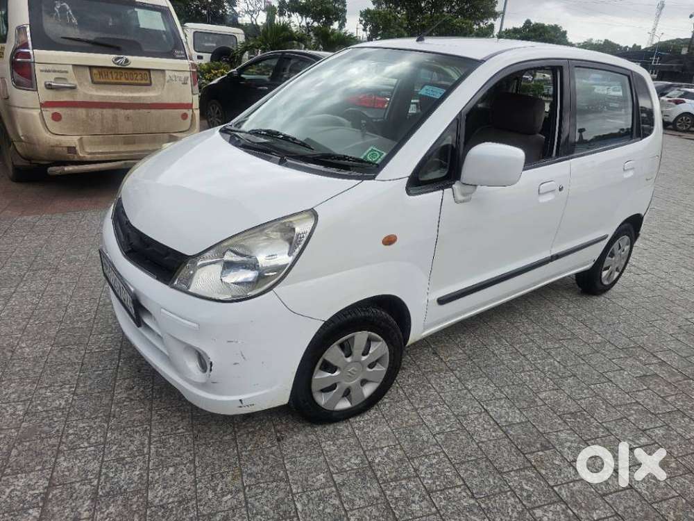 Maruti Suzuki Estilo Lxi Bs-iv, 2011, Petrol