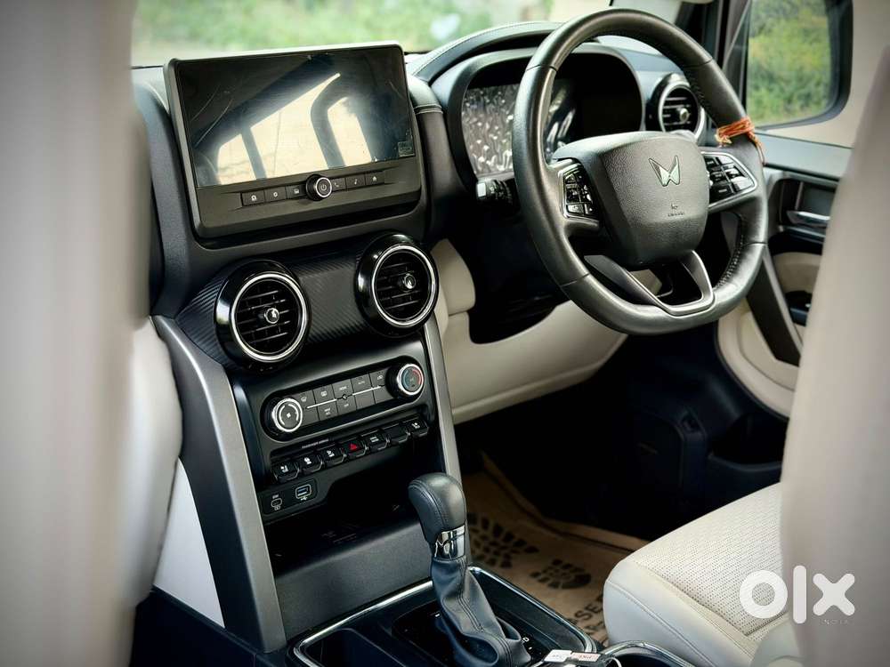 Mahindra Thar Roxx Ax7l Rwd Diesel At, 2025, Diesel