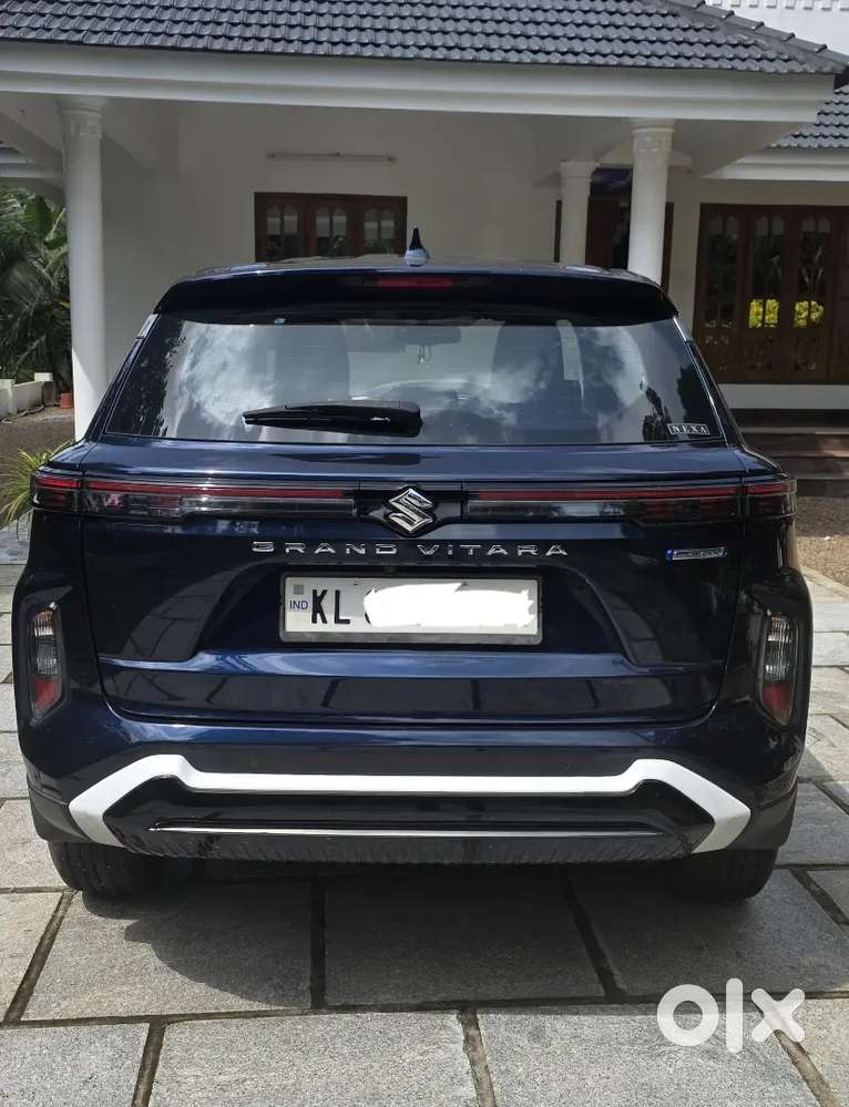 Maruti Suzuki Grand Vitara Zeta 2023 Petrol 9606 Km Driven
