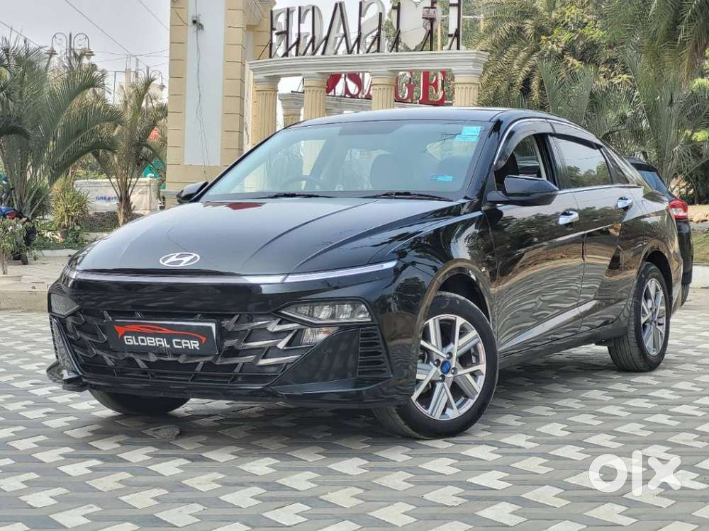 Hyundai Verna 1.5 Sx Petrol Mt, 2024, Petrol
