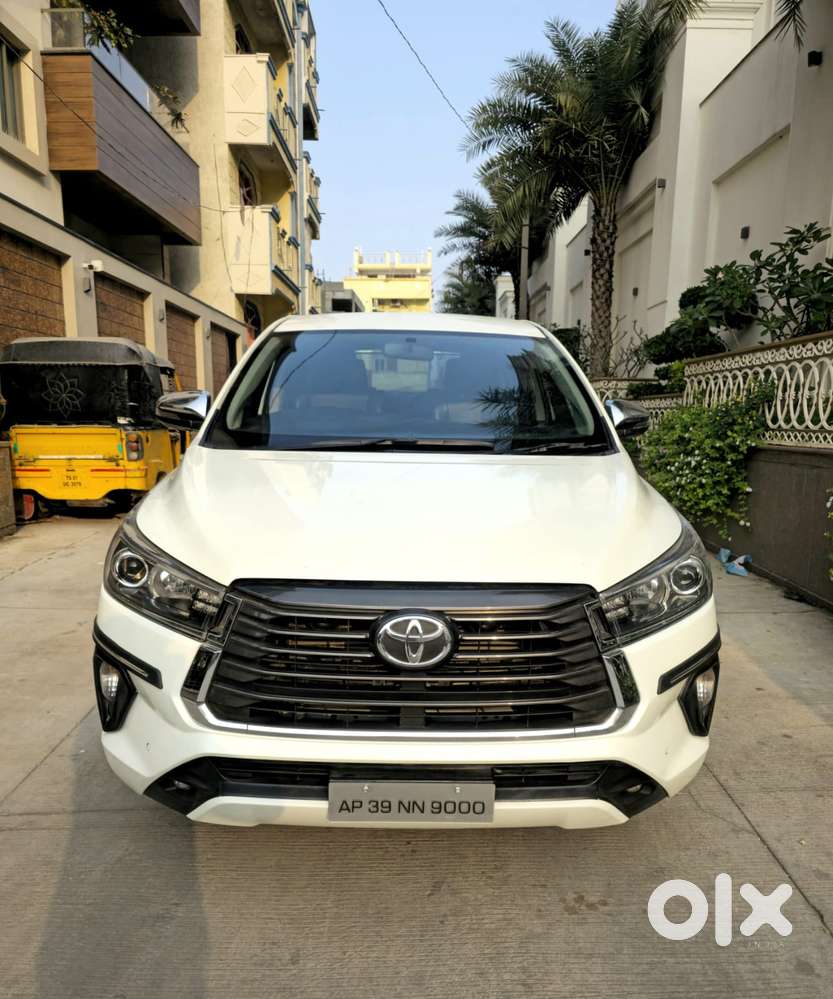 Toyota Innova Crysta 2.4 Z 7 Str, 2022