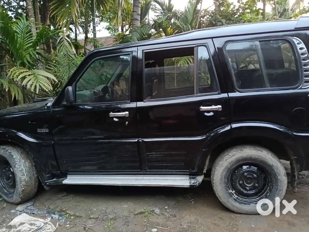 Mahindra Scorpio 2006 Diesel 216904 Km Driven