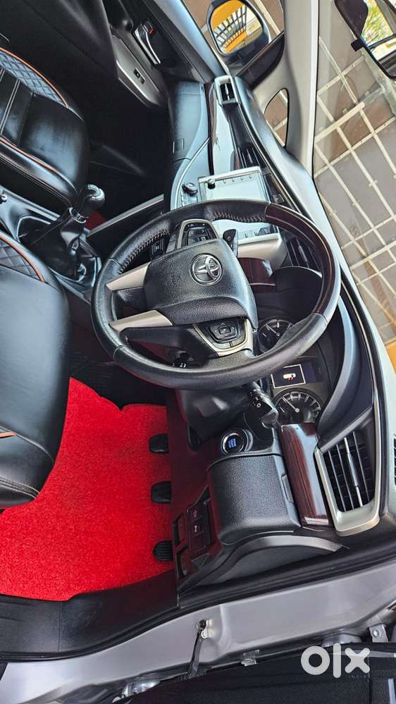 Toyota Innova Crysta 2.4 V 8 Str, 2023, Diesel